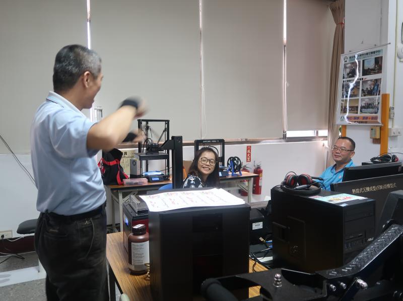 講師與學員互動