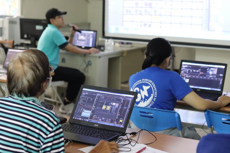 講師說明adobe premiere cs5.5軟體物件指令