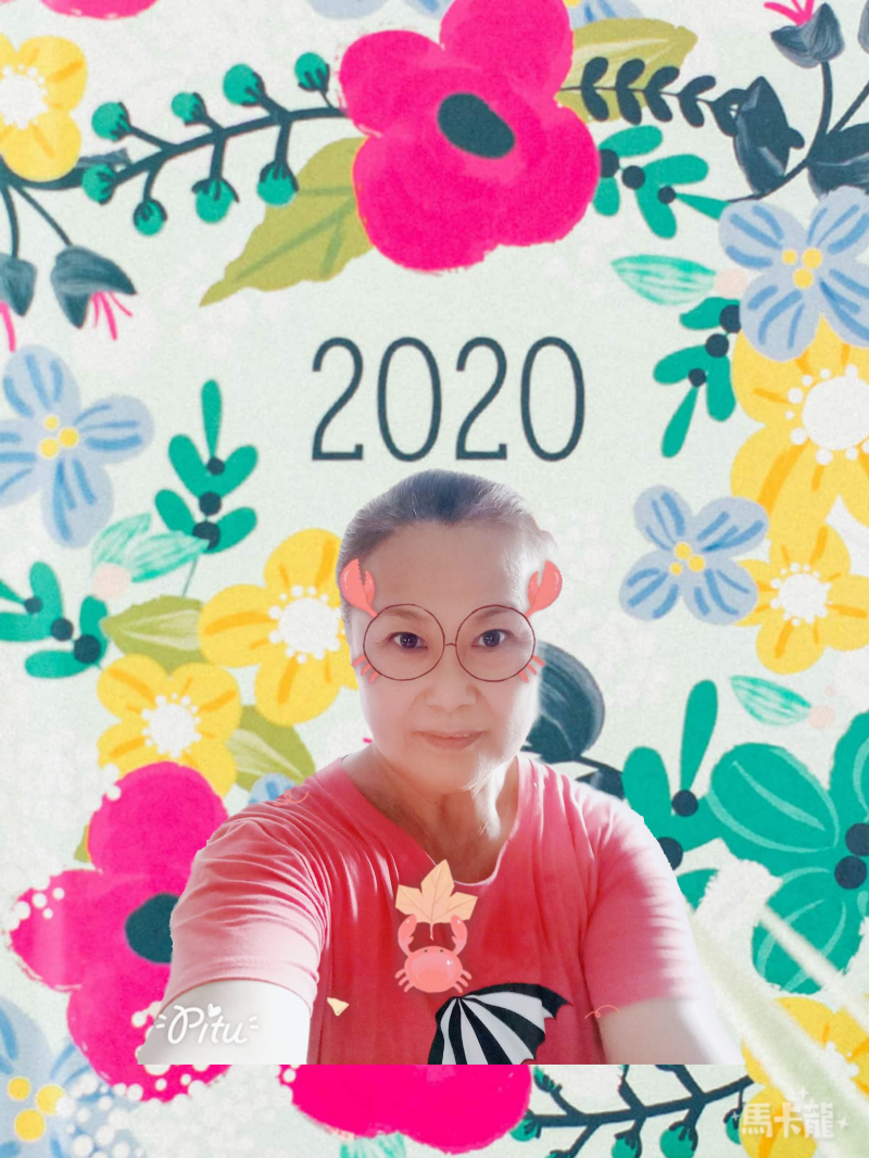 學員學習如何化自已的照片、並去背，再合成為漂亮的圖樣。