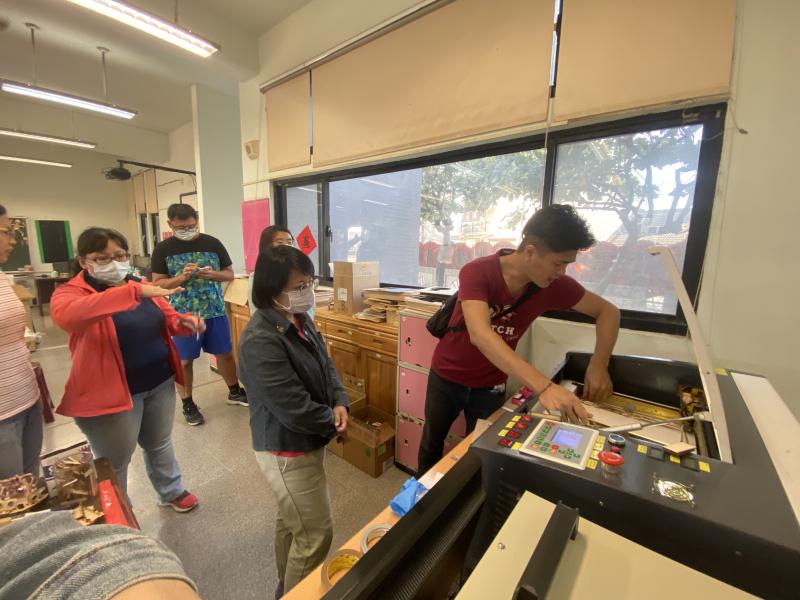 輔導團行動專案-雷雕設計進階班_雷切機實際應用