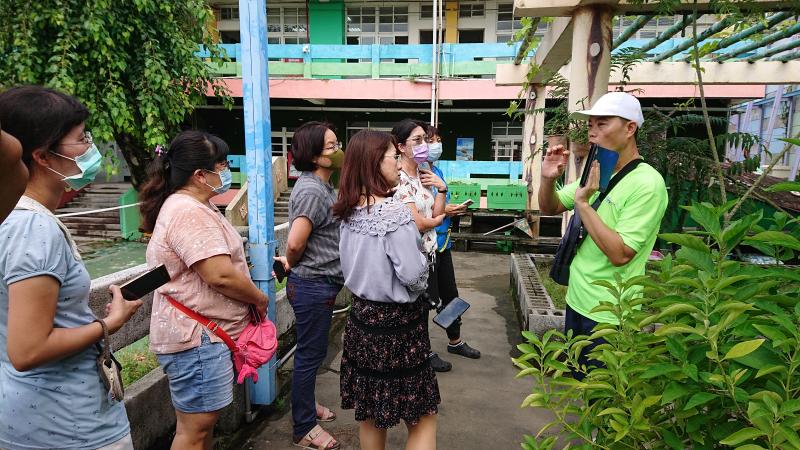 宋永泰老師實地指導手機攝影