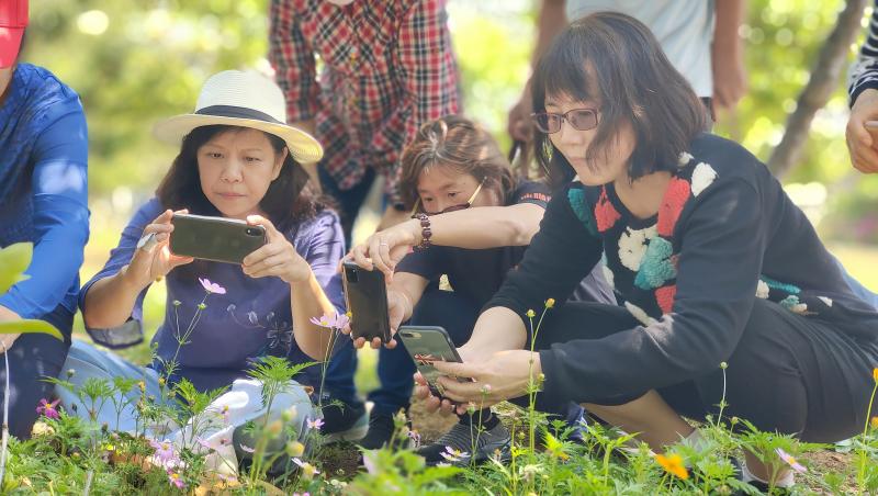 戶外學員群體拍攝要有活潑的氣息