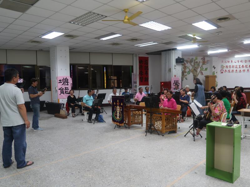 透過直播，讓樂聲飄揚。