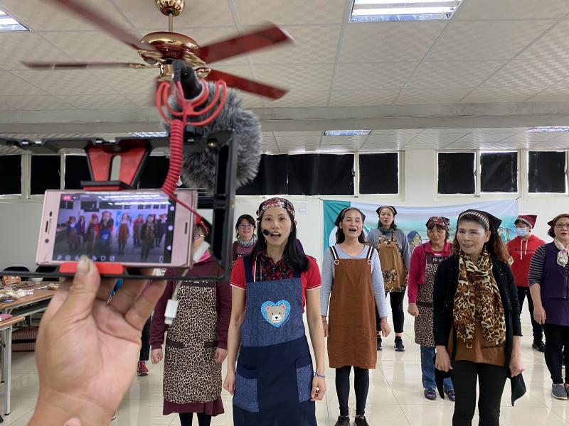 直播帶動跳 全體學員一起跳起來