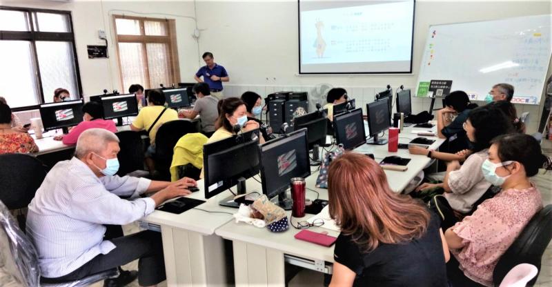 播放有關手機實用APP影片介紹