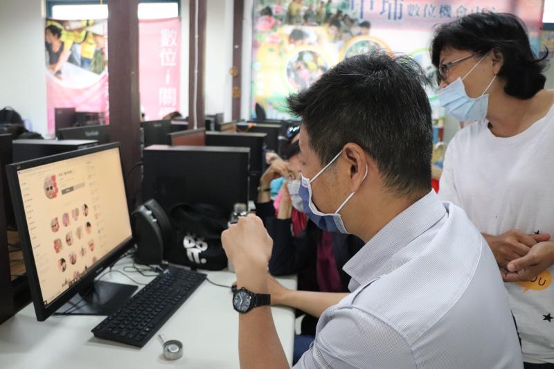 學習上傳動貼成果審查情況。