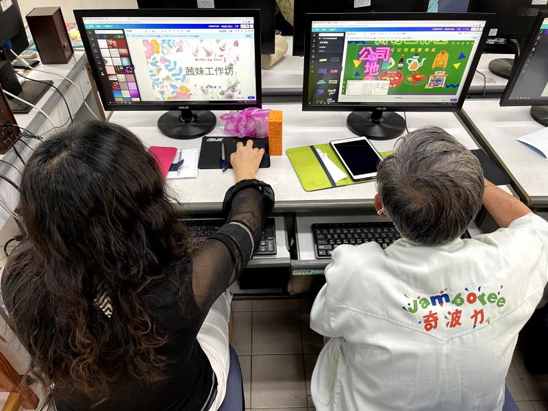 學員實際操作，期待做出美美的作品