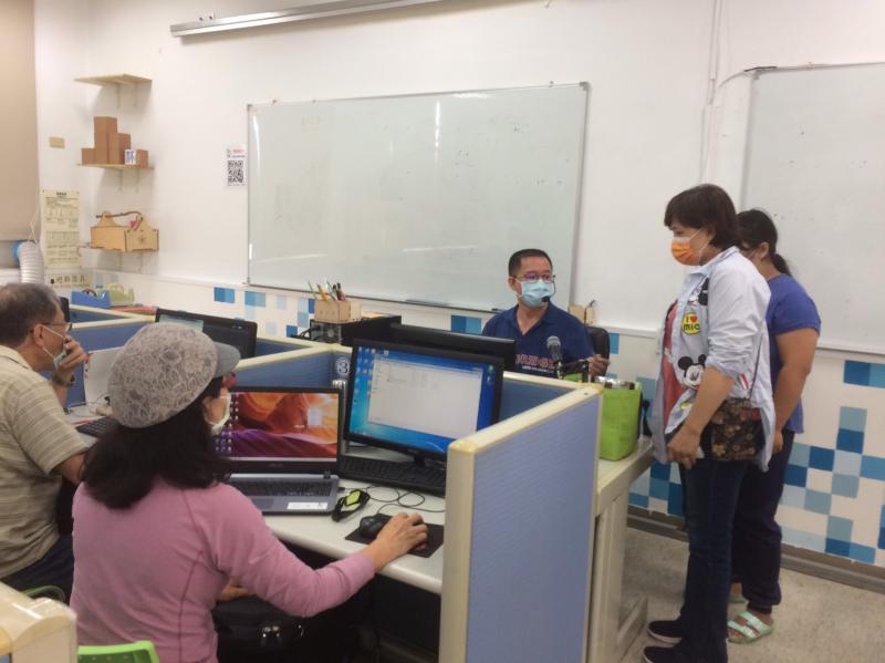 學員上課練習情形