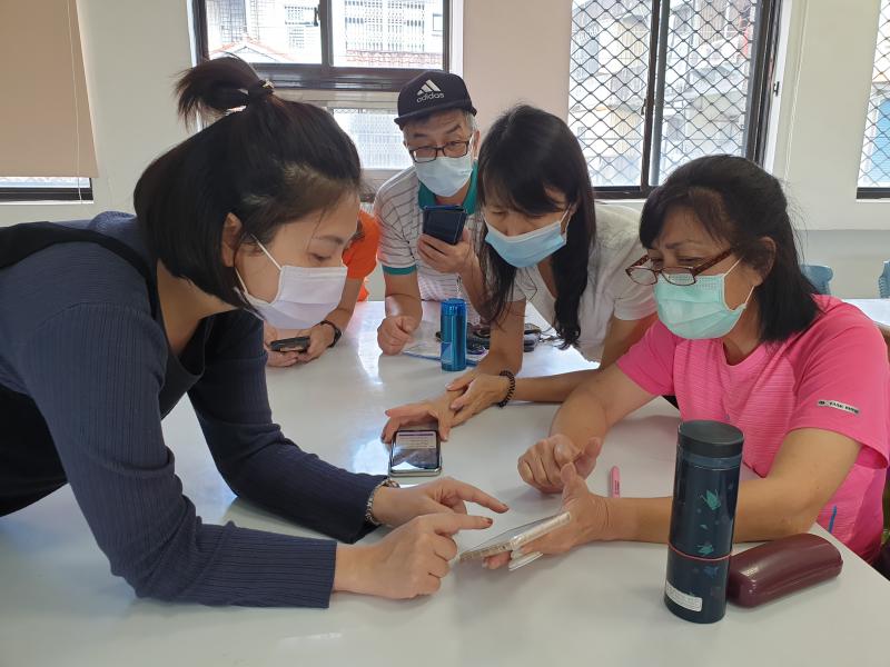 使用手機也可以編輯