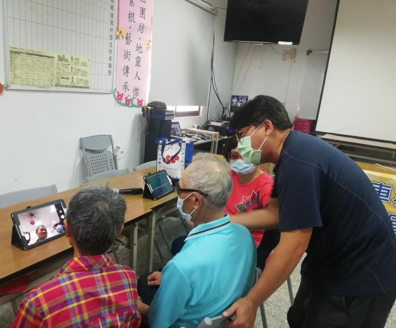 還是老來伴最好-夫妻檔