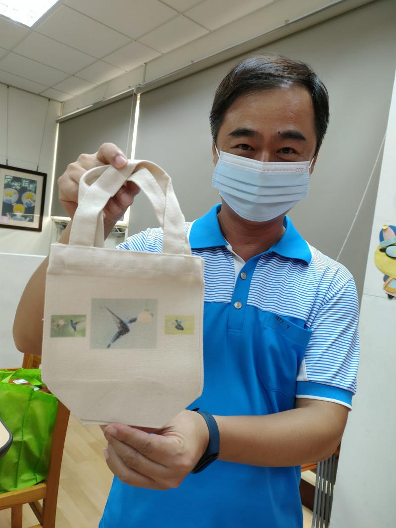 重興國小林老師體驗熱轉印作品