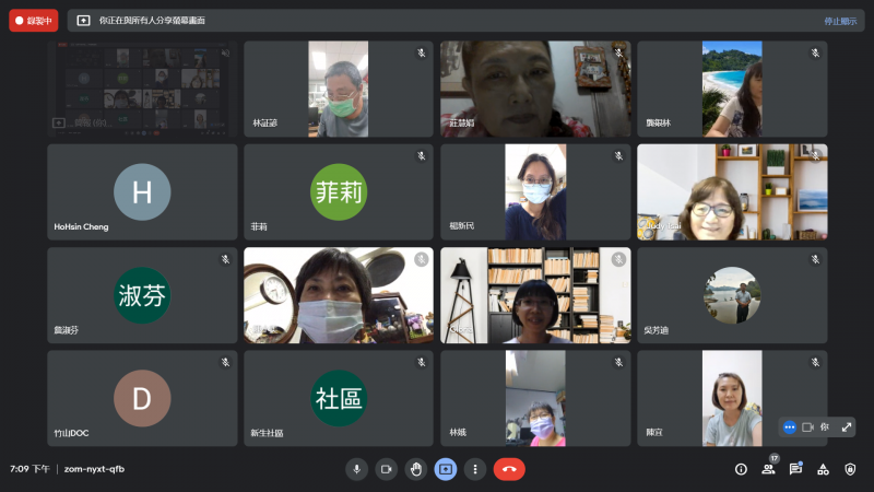 數位生活好幫手-桌曆設計課程學員截圖