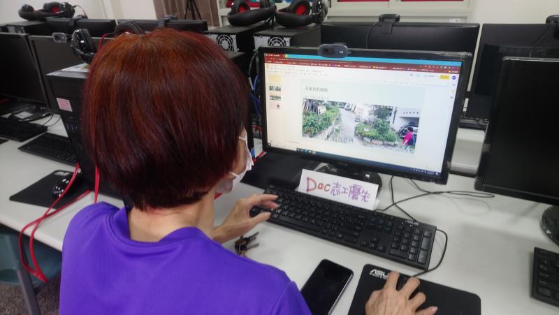 學員製作影音檔的情形