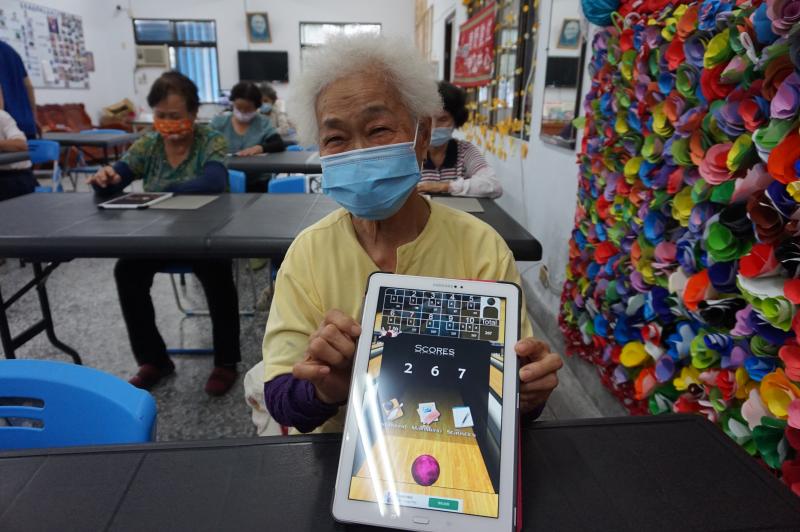 動腦小遊戲-3D保齡球競賽得主