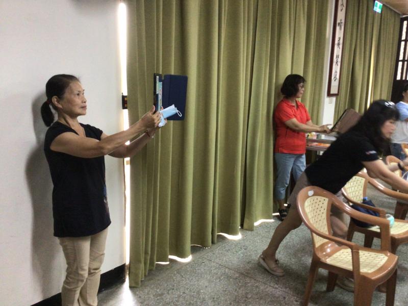 學學員實務操作~自拍員上課自拍情形