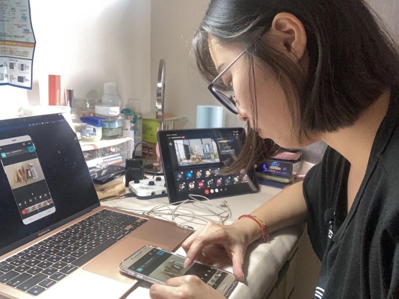 講師在線上指導學員影像剪輯--Inshot APP