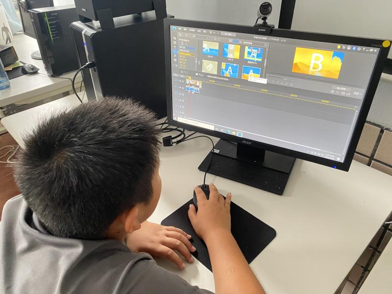 這堂課年紀最小的學員，僅小學五年級。課堂最終完成了3個版本的獵人飯包製作過程影片，DOC將影片上傳至協會頻道。