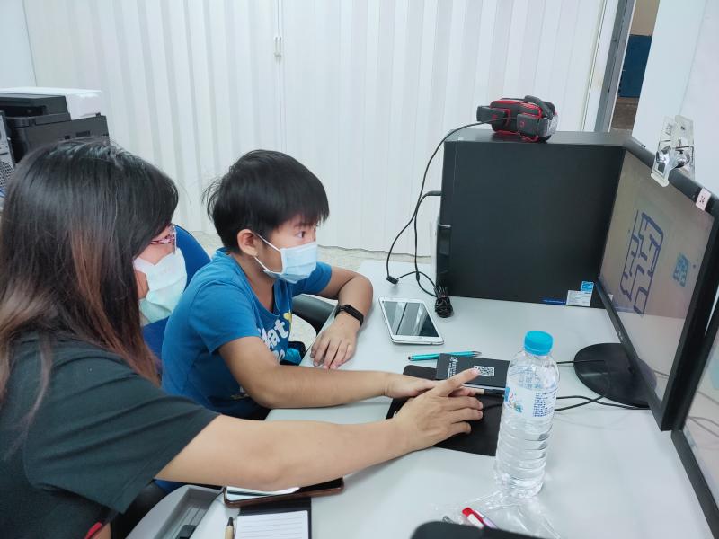 親子 一起學習及設計