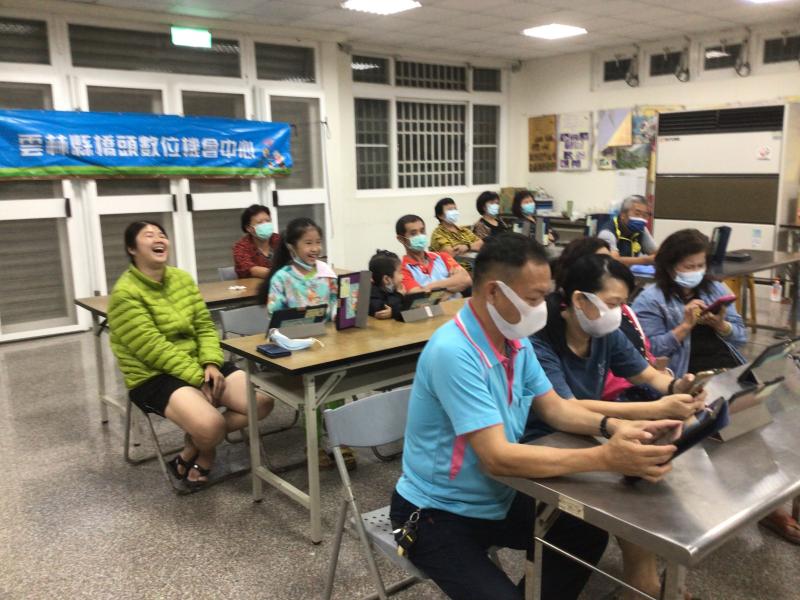 陪同長者參與課程研習課程