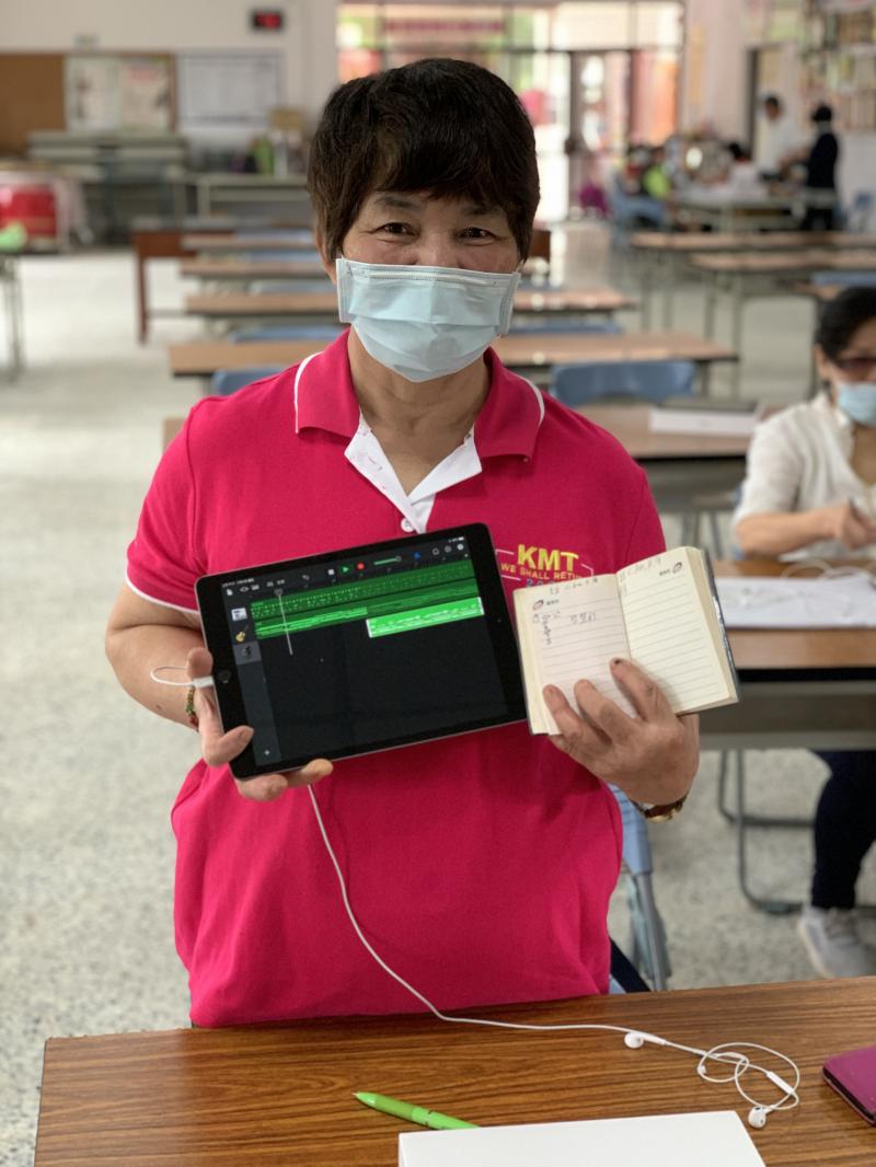 學員完成自己的數位音樂