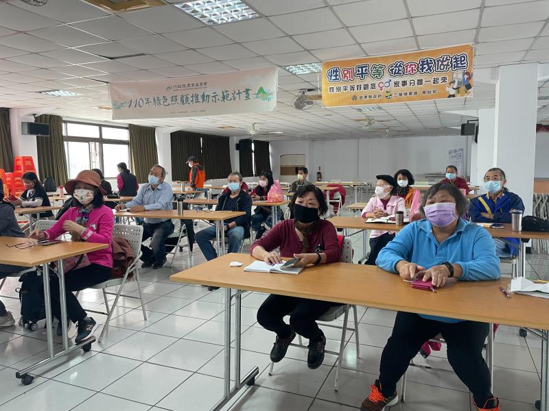 家中微波爐使用，如何減至最低的輻射，這是大家很有興趣的話題。