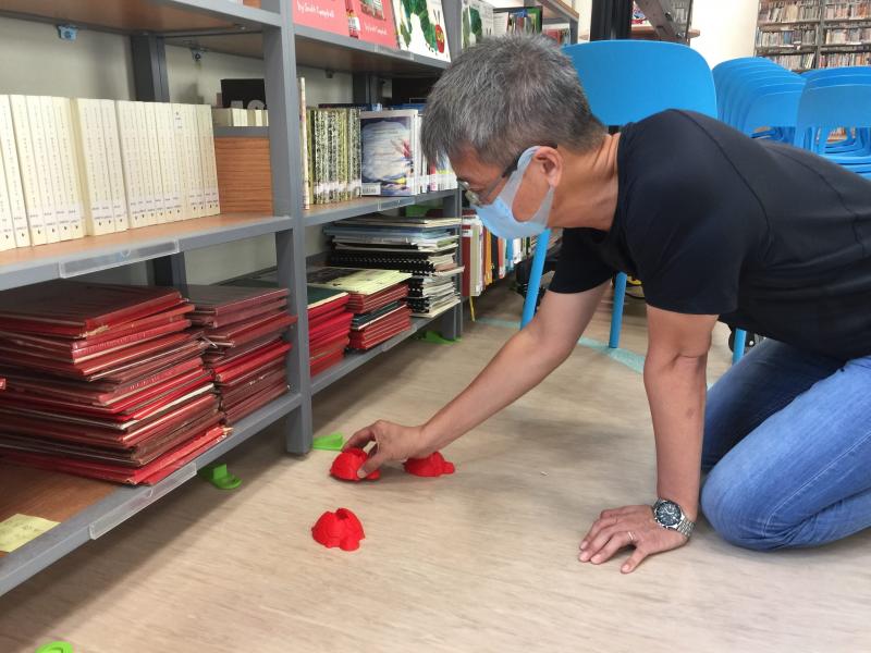 羅校長親臨指導3D作品改善方向