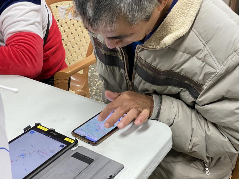 平板、手機google maps導航、定位設定。