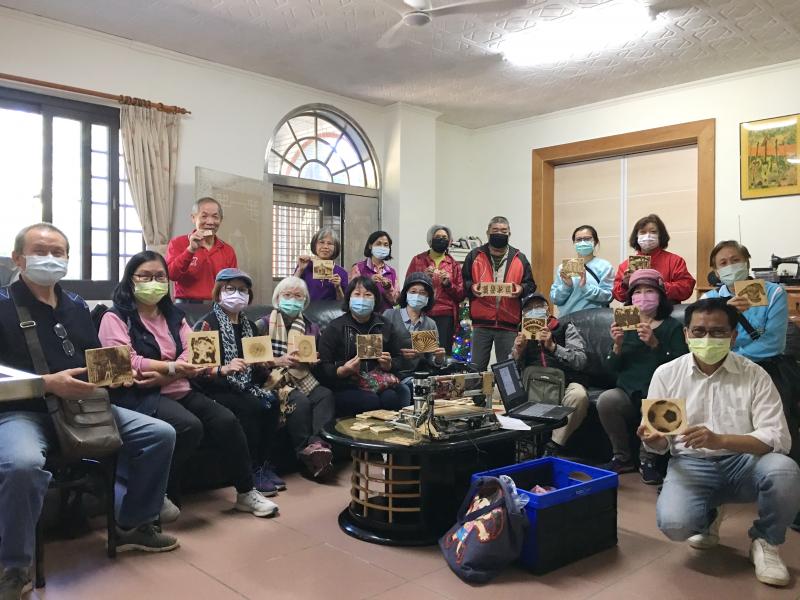 社區的成長需要村長和村民的參與，今天大家都玩得非常開心。