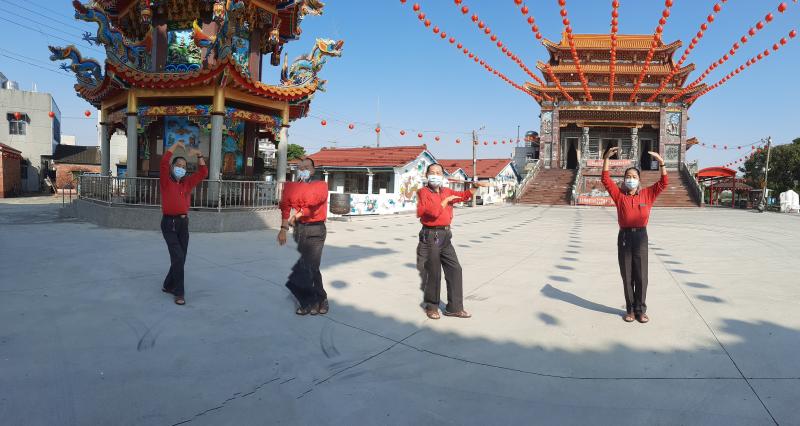 學員拍攝環景影像分身