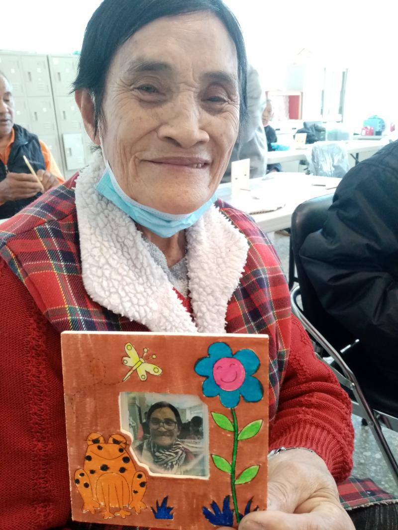 學員展示相框作品