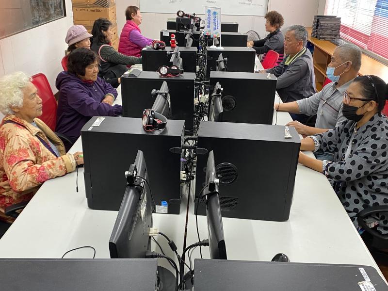 學員上課的情況