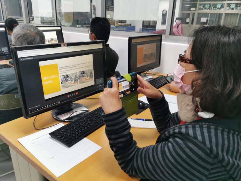 學員在DOC上課狀況