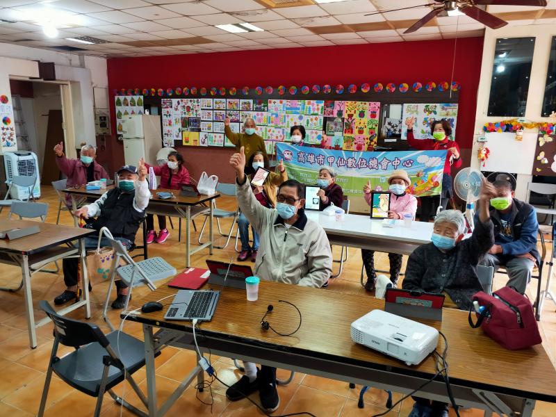 長輩們開心大合照