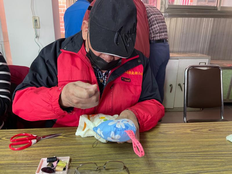 今天我最帥，我會縫製擦手巾。