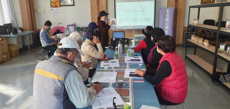 如何在手機PLAY商店下載抖音APP及註冊帳號.