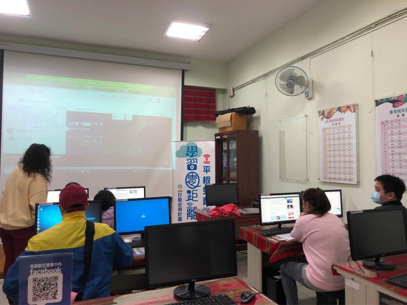 學員們在形象網站製作的課程中，發揮所長！