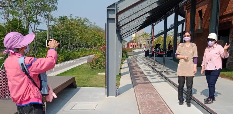 學員正在練習如何拍攝