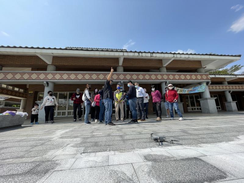 學員詢問空拍機的類型