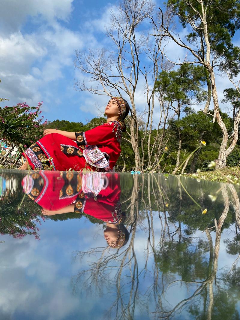 學員拍出鏡射倒影的成果照