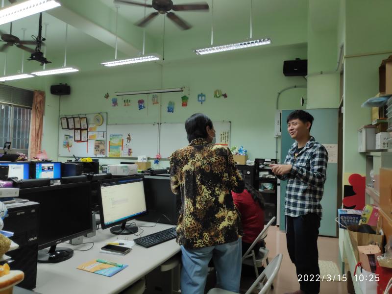 學員請教講師問題