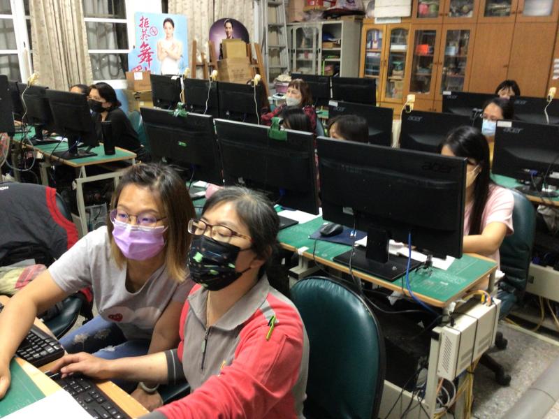 學員線上商品價格討論與比價討論