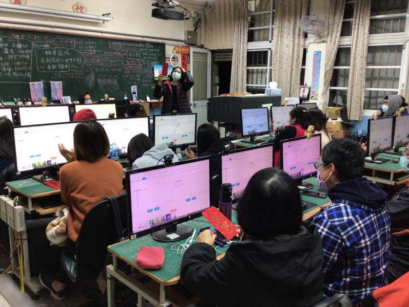 由學員模擬商品價位比價