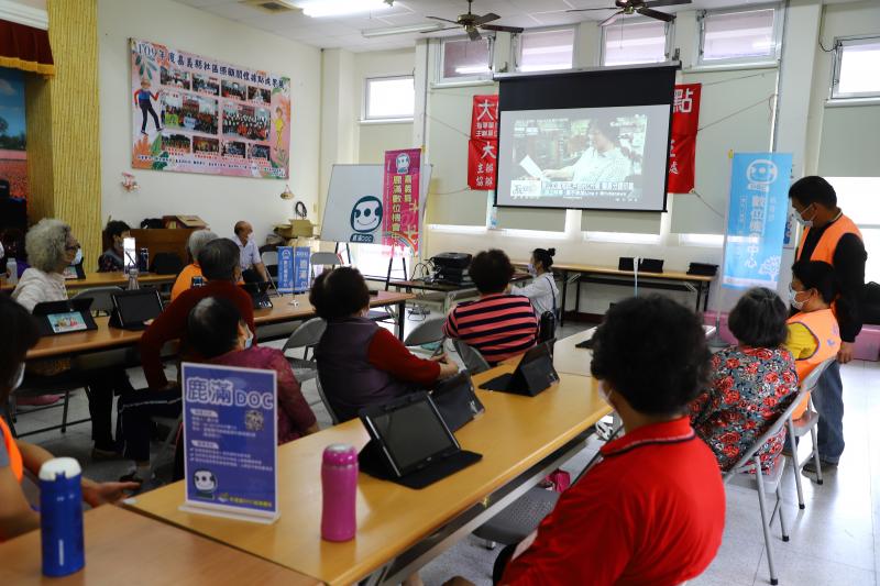 講師宣導資訊安全概念