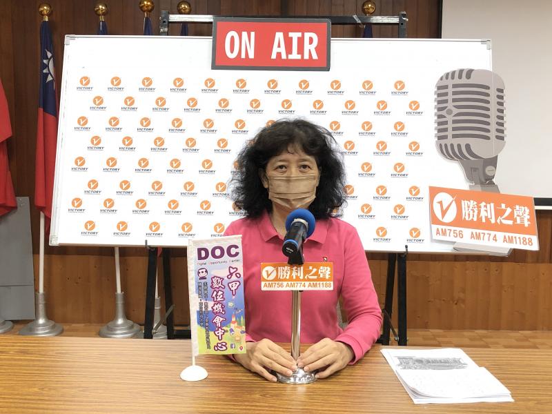 錄音前  先拍照存證,學員一點都不緊張真厲害