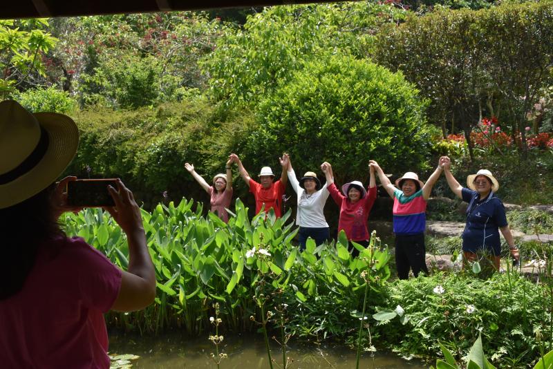 講師指導學員擺位