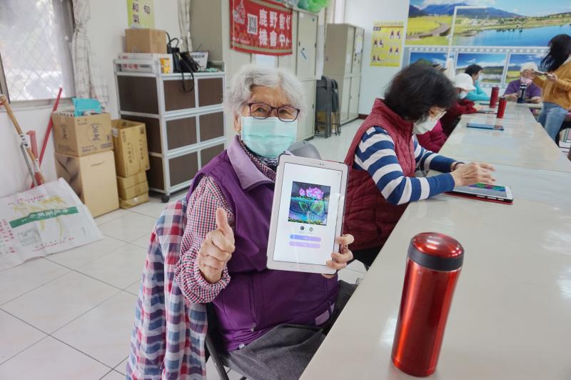 阿嬤的畫畫成果完成圖2