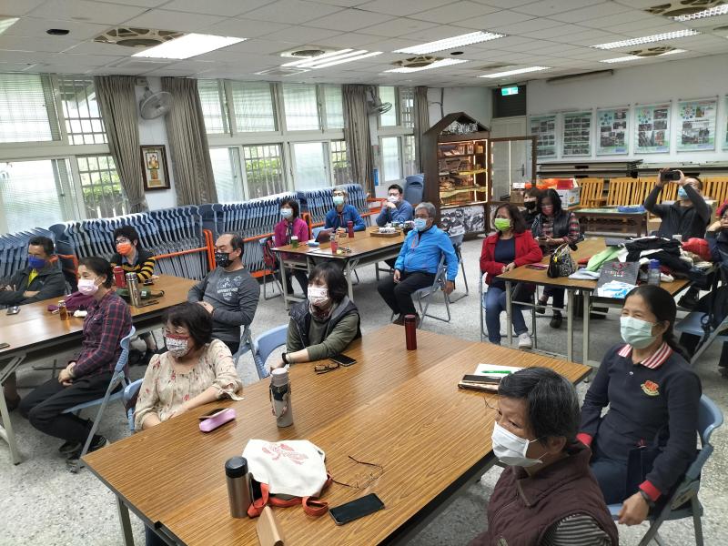 學員踴躍報名上課研習