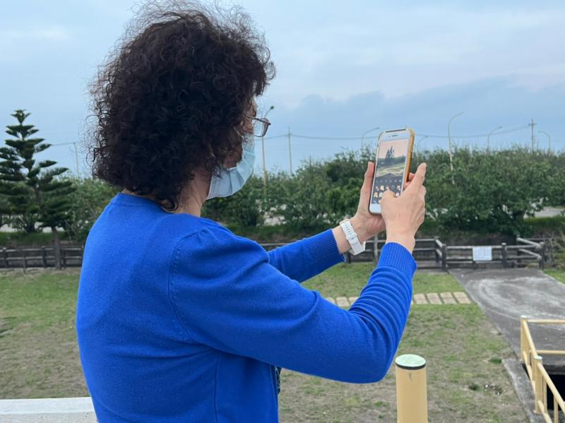 學員用ＡＰＰ特效學習拍攝照片