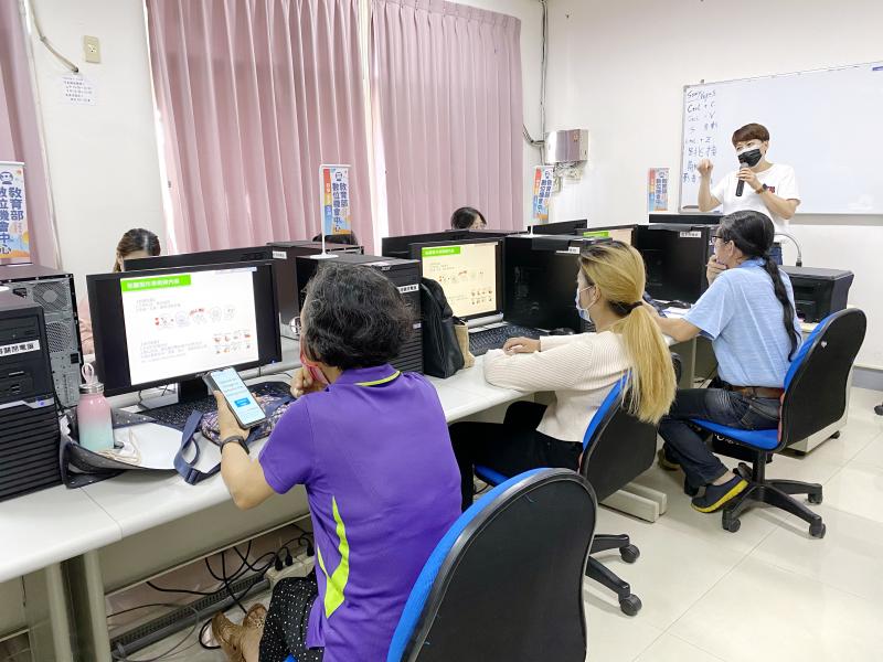 貼圖上架準則說明及審查規範。