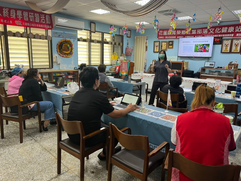 講師巡視課間,講師權益講的真清楚呢